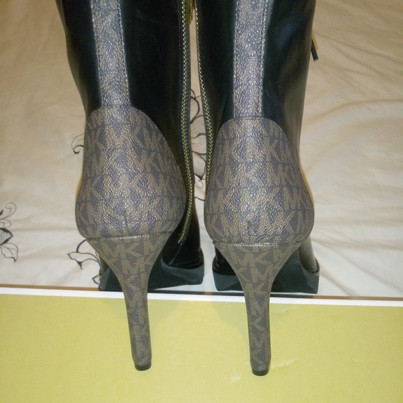 Michael Kors Kyle Lace Up Boots - Picture 6 of 10